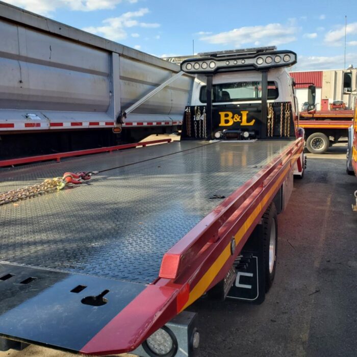 Gallery | B&L Recovery And Towing