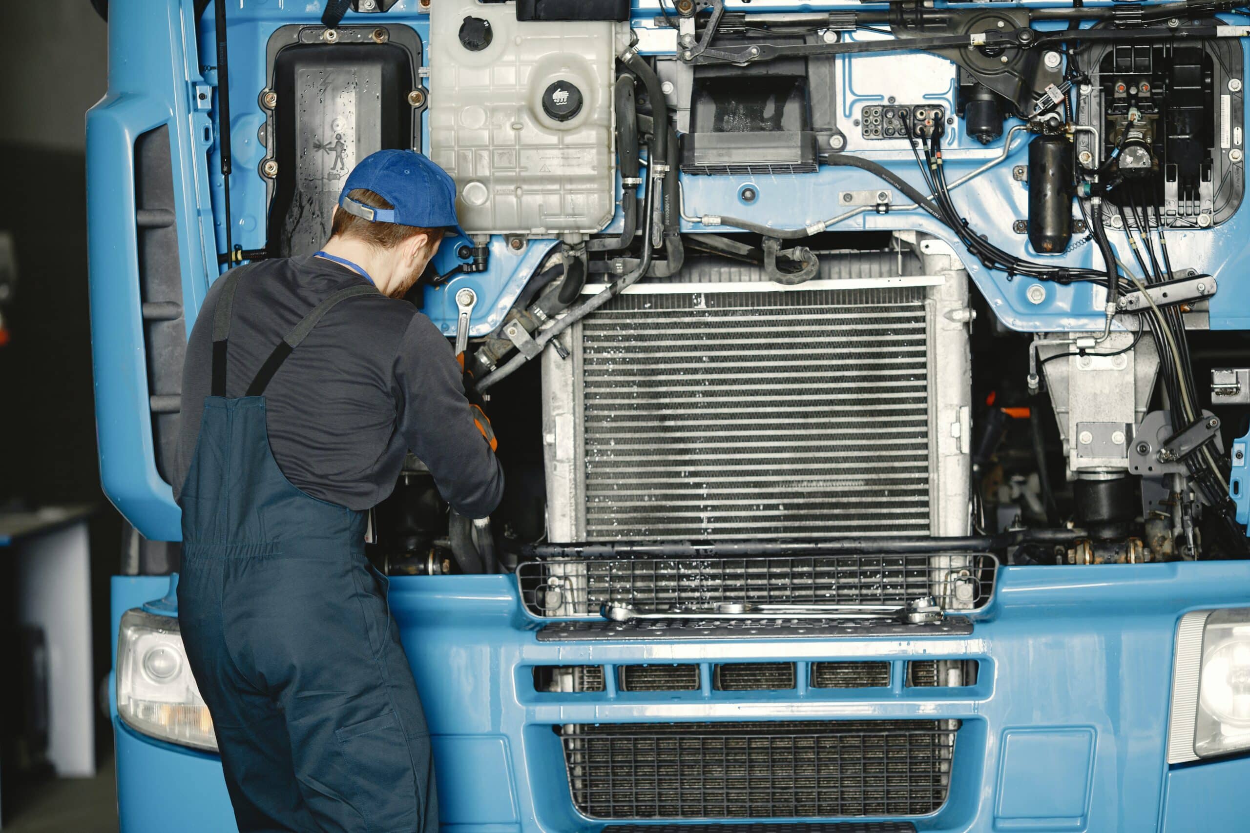 Truck Maintenance Services